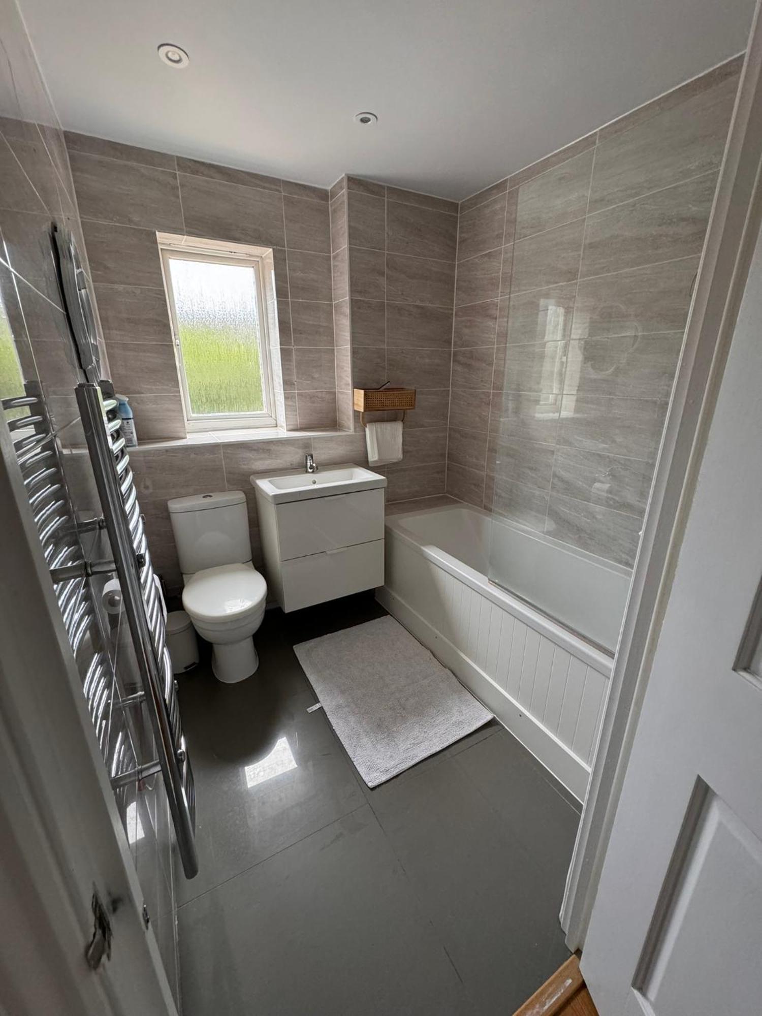 2-Bedroom Flat Walking Distance To Excel London - Perfect Location! Kültér fotó